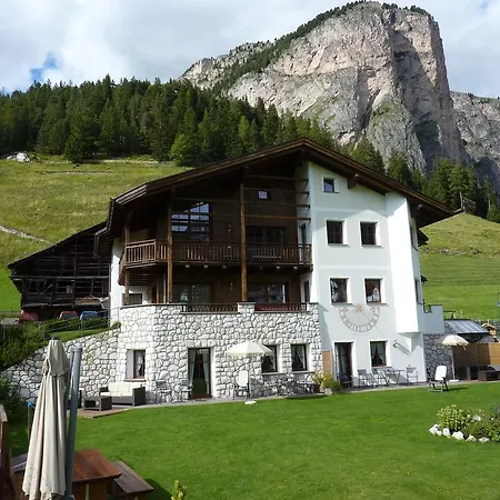 Cedepuent De Sot Apartment Selva di Val Gardena Room photo